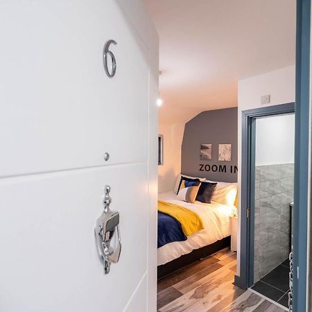 Appartement Trendy Studio In Vibrant West Midlands à Birmingham Extérieur photo
