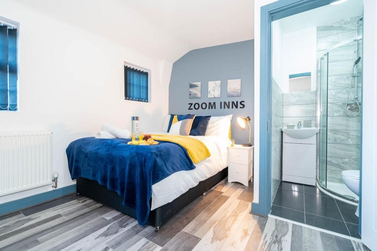Appartement Trendy Studio In Vibrant West Midlands à Birmingham Extérieur photo